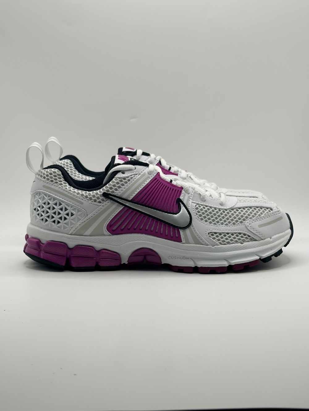 Nike Vomero 5 (GS) Youth Sneakers White Metallic Platinum Purple‎ Size 4.5Y/6W